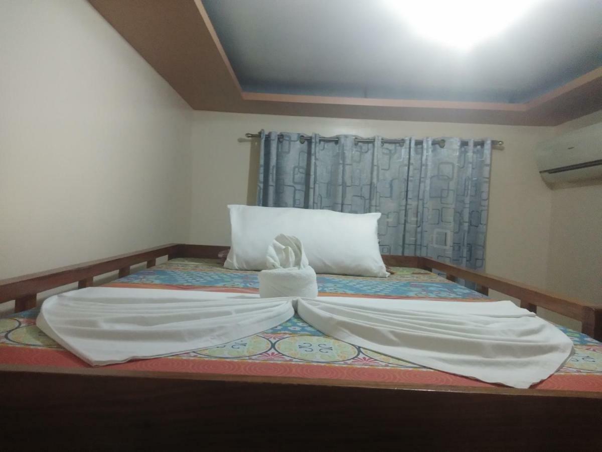 Buena'S Haven Travelodge El Nido Exterior photo