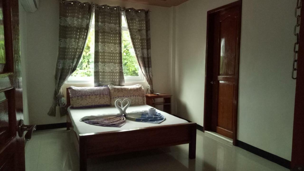 Buena'S Haven Travelodge El Nido Exterior photo